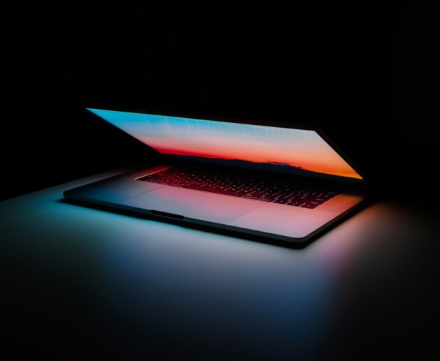 Laptop workspace for college students buying guide